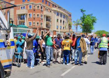 Limpopo transport workers camp outside Premier’s office to demand unpaid pensions